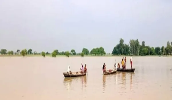 Uttar Pradesh: गोरखपुर में राप्‍ती नदी में नाव पलटने से 2 युवकों की मौत, ग्रामीणों ने 5 लोगों को बचाया
